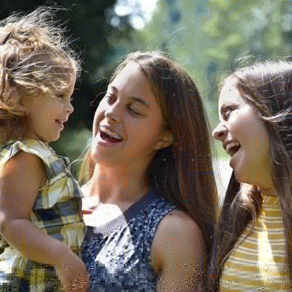 Meet your Posher, Kathy Jo - Picture 8 of 8